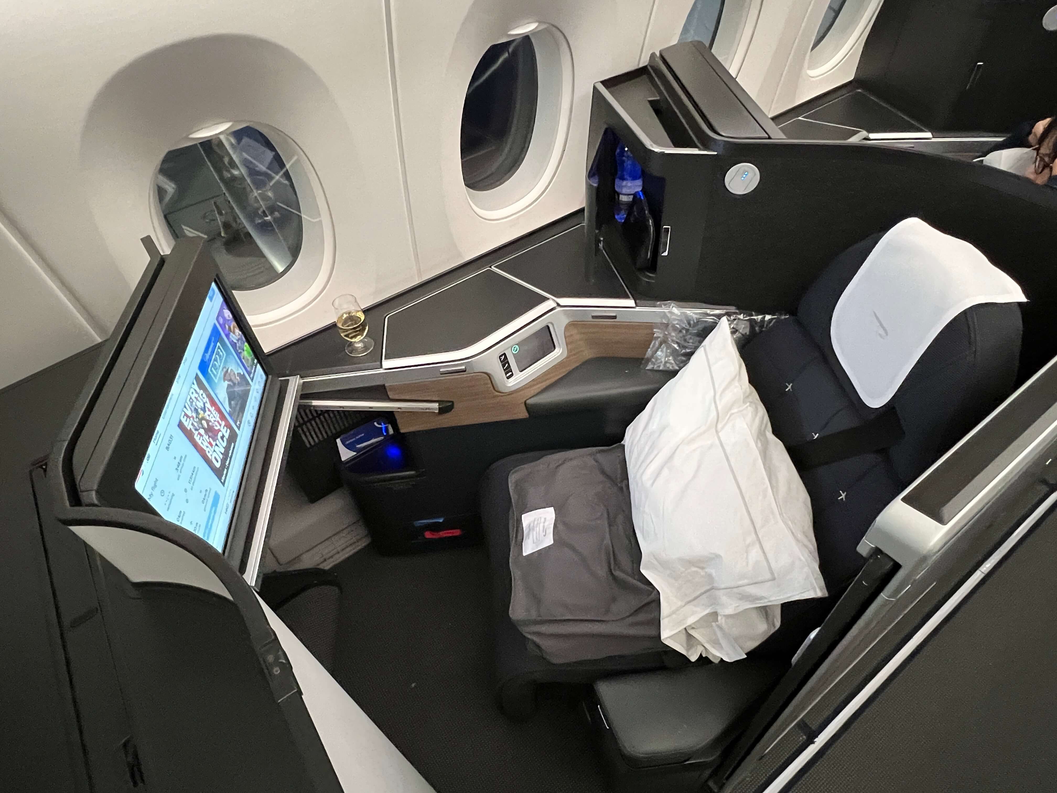 英國航空British Airways 新Business Class - Club World Suite